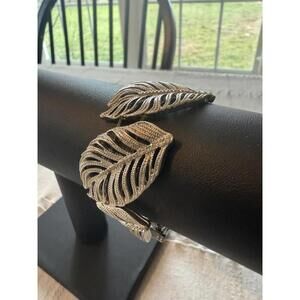 Vintage Style Adjustable Feather Leaf Cuff Bracelet Silver Tone Boho